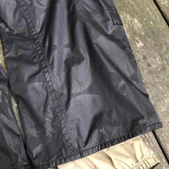 Burton Black Ski Snowboard Winter Pants - Picture 13 of 15